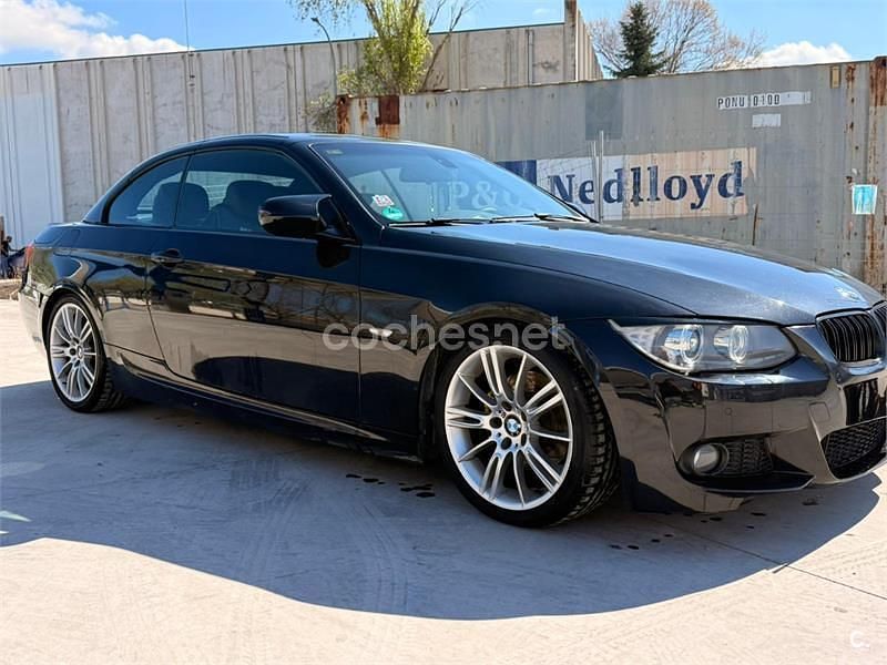 Usado BMW 320 Cabriolet 177 HP (130 kW) 2011 Preto Cabrios
