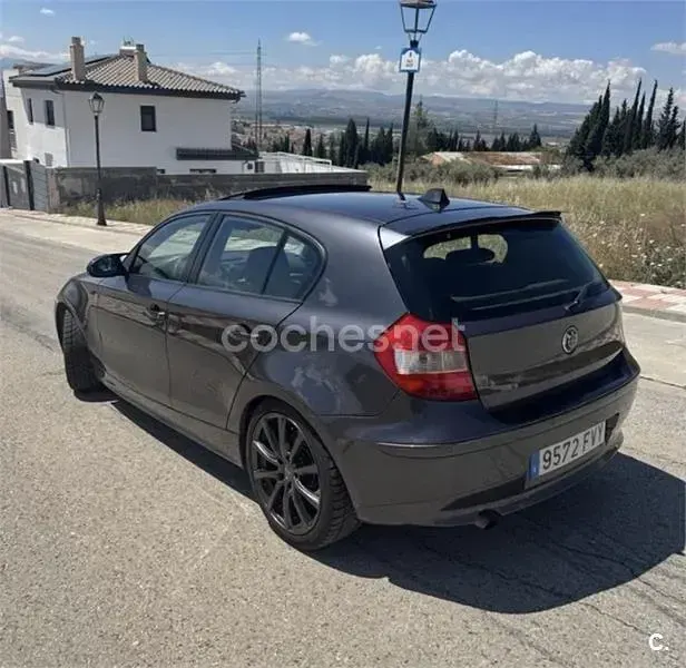 Usado BMW 120 163 CV (119 kW) 2006 Gris / plata Utilitario