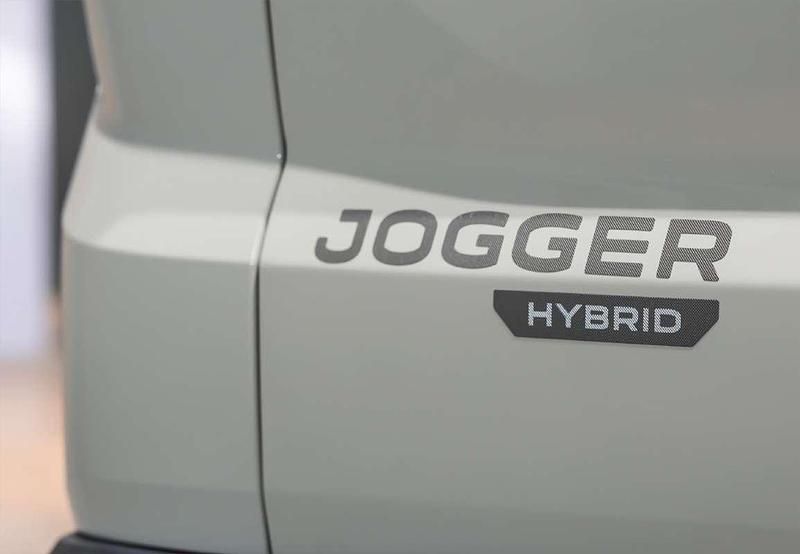 Usado Dacia Jogger Extreme 110 CV (80 kW) 2022 Naranja Monovolumen