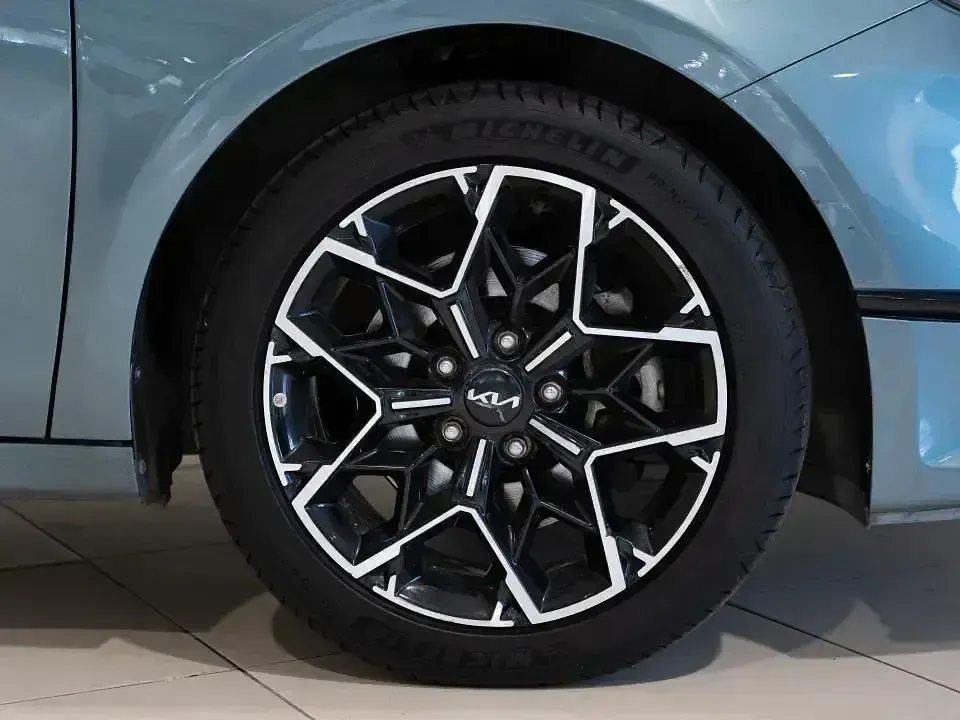 Usado Kia Ceed Style 100 CV (73 kW) 2024 Otro Utilitario