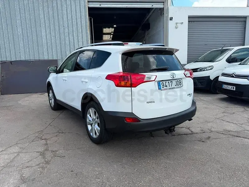 Usado Toyota RAV4 Executive 150 CV (110 kW) 2015 Blanco SUV