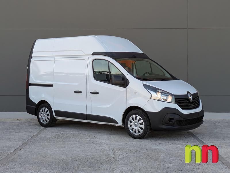 Usado Renault Trafic 145 CV (106 kW) 2021 Blanco Monovolumen