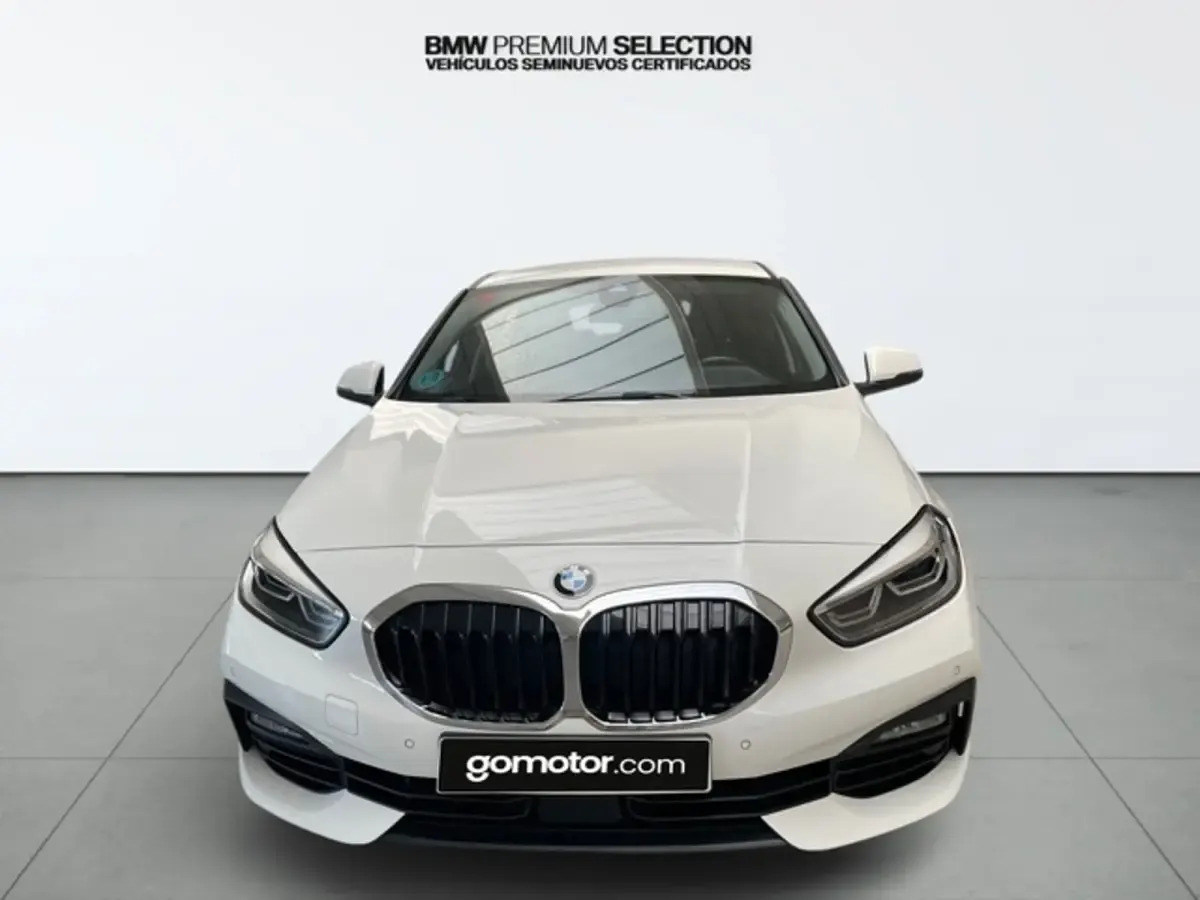 Usado BMW 118 Comfort Edition 150 CV (110 kW) 2021 Blanco