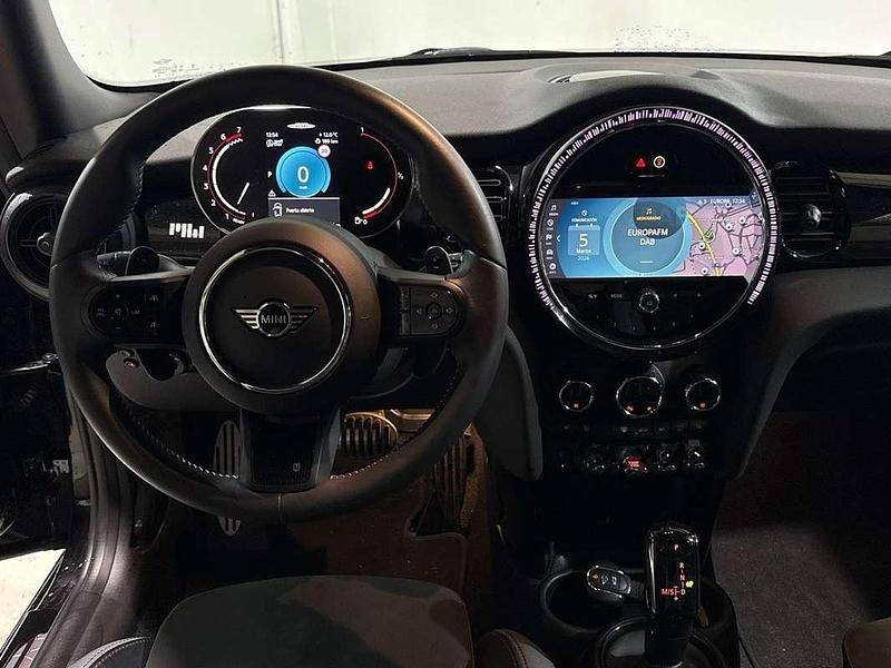 Usado Mini John Cooper Works 231 CV (169 kW) 2023 Negro Utilitario