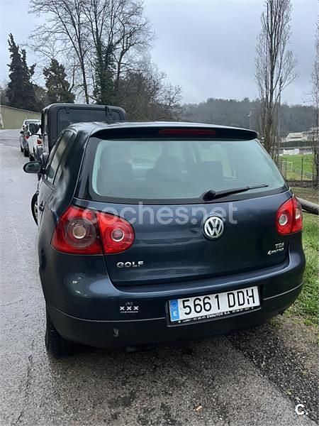 Usado VW Golf IV Conceptline 100 CV (73 kW) 2004 Azul Berlina