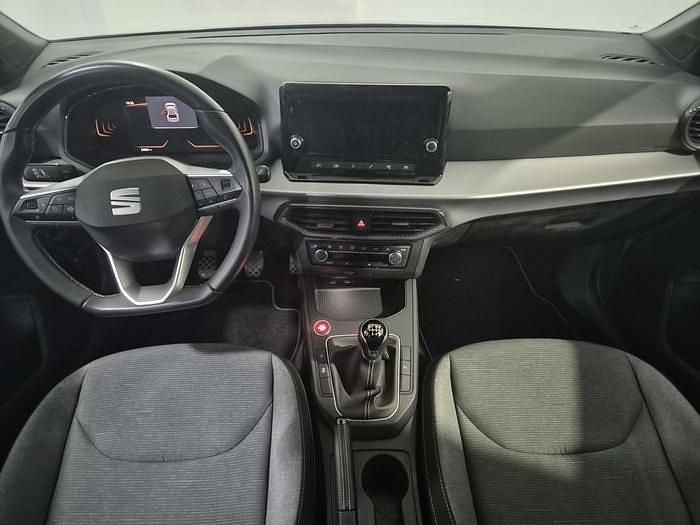 Usado Seat Ibiza 115 CV (84 kW) 2025 Azul Berlina