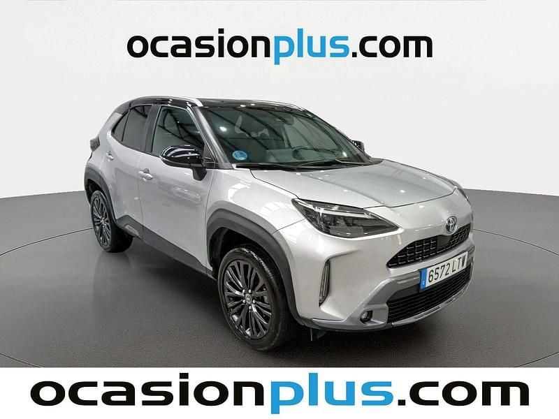 Usado Toyota Yaris Cross 116 CV (85 kW) 2021 Gris plata SUV