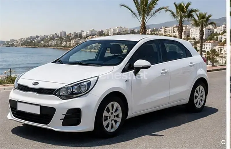 Usado Kia Rio 84 CV (61 kW) 2016 Blanco Utilitario