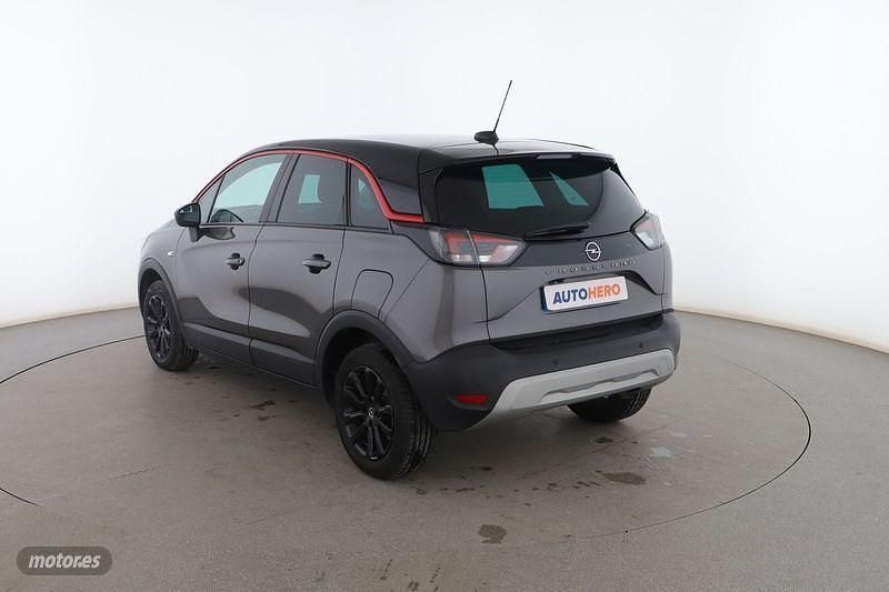 Usado Opel Crossland X GS Line 110 CV (80 kW) 2021 Gris SUV