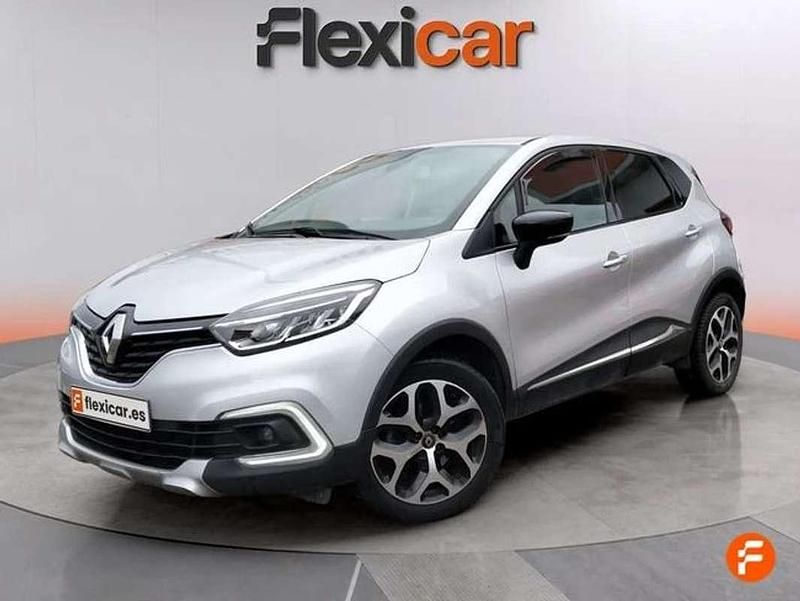 Usado Renault Captur Zen 118 CV (86 kW) 2017 Gris SUV