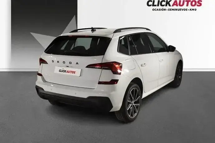 Usado Skoda Kamiq Sport 115 CV (84 kW) 2025 SUV