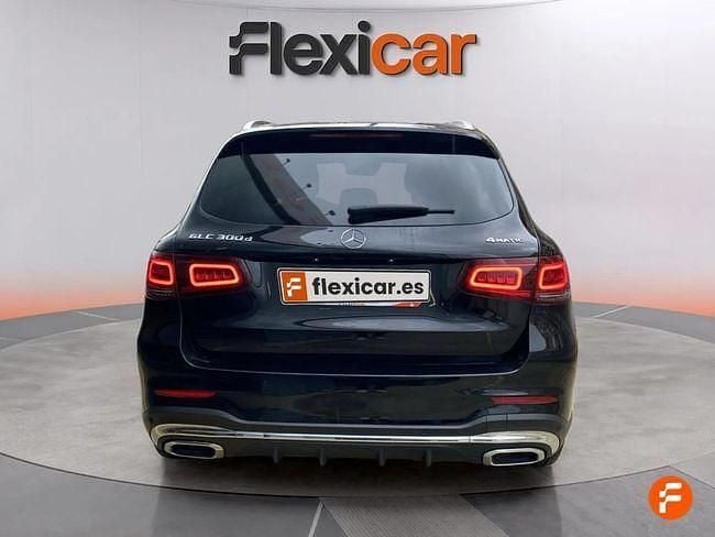 Usado Mercedes GLC300 245 CV (180 kW) 2020 Negro SUV