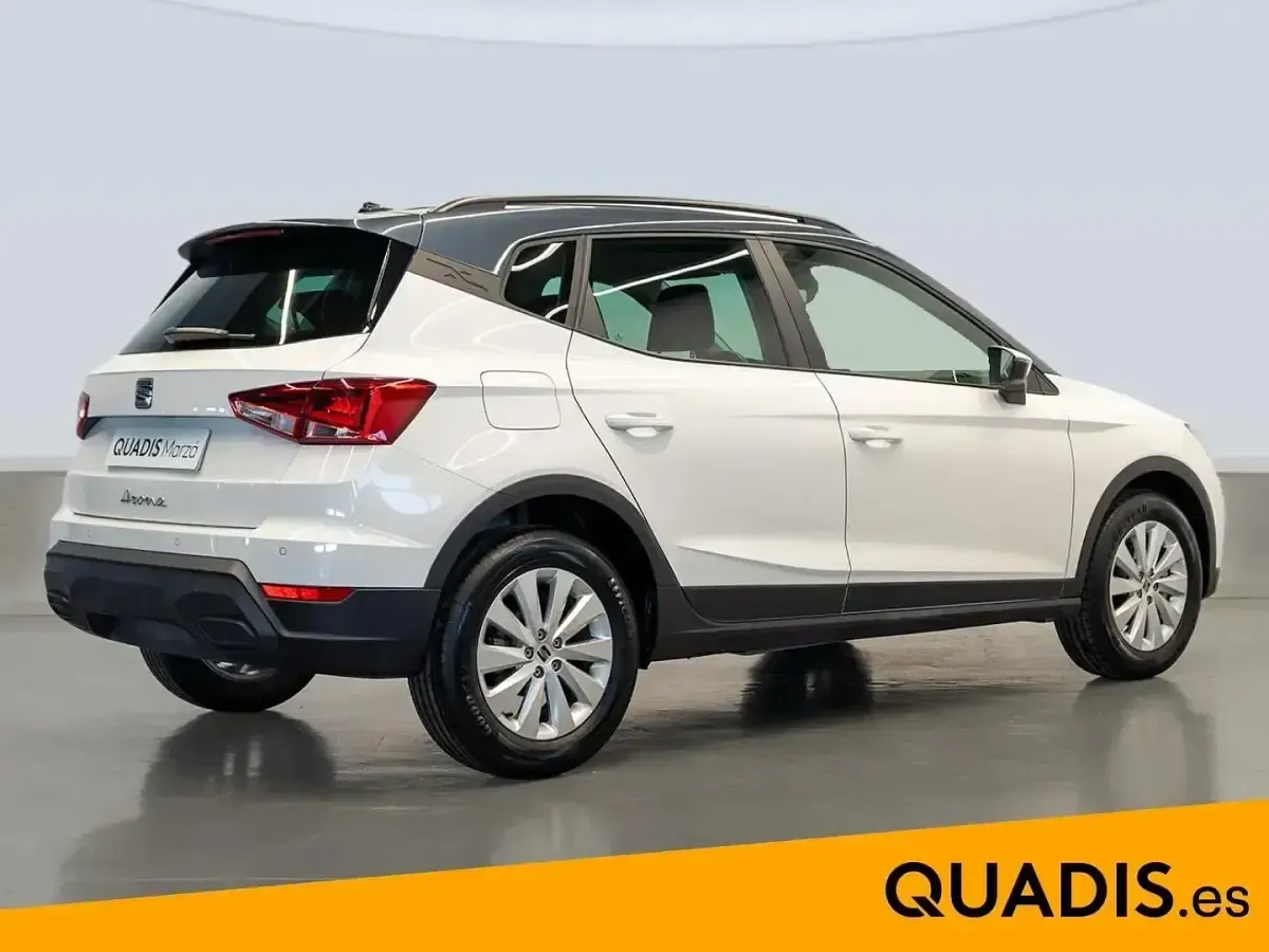 Usado Seat Arona Style 116 CV (85 kW) 2025 Blanco SUV
