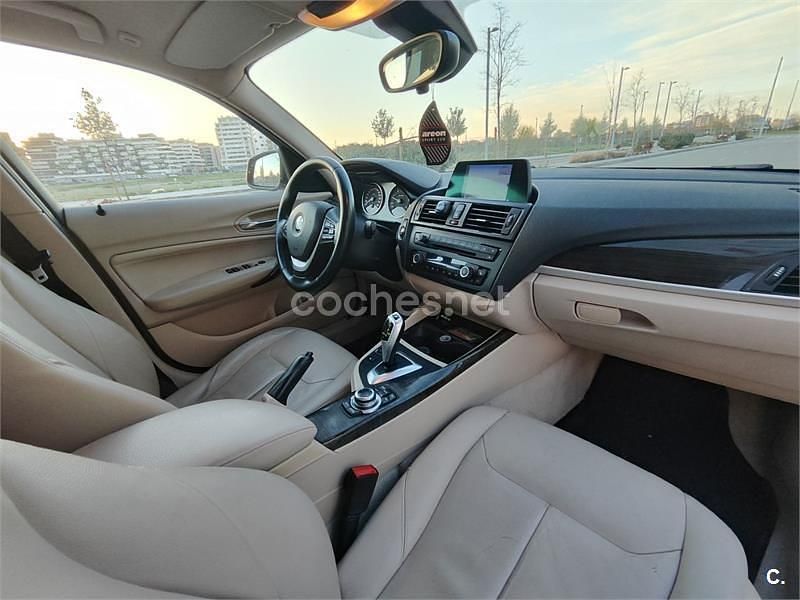 Usado BMW 118 Sport Line 143 CV (105 kW) 2013 Beige Utilitario