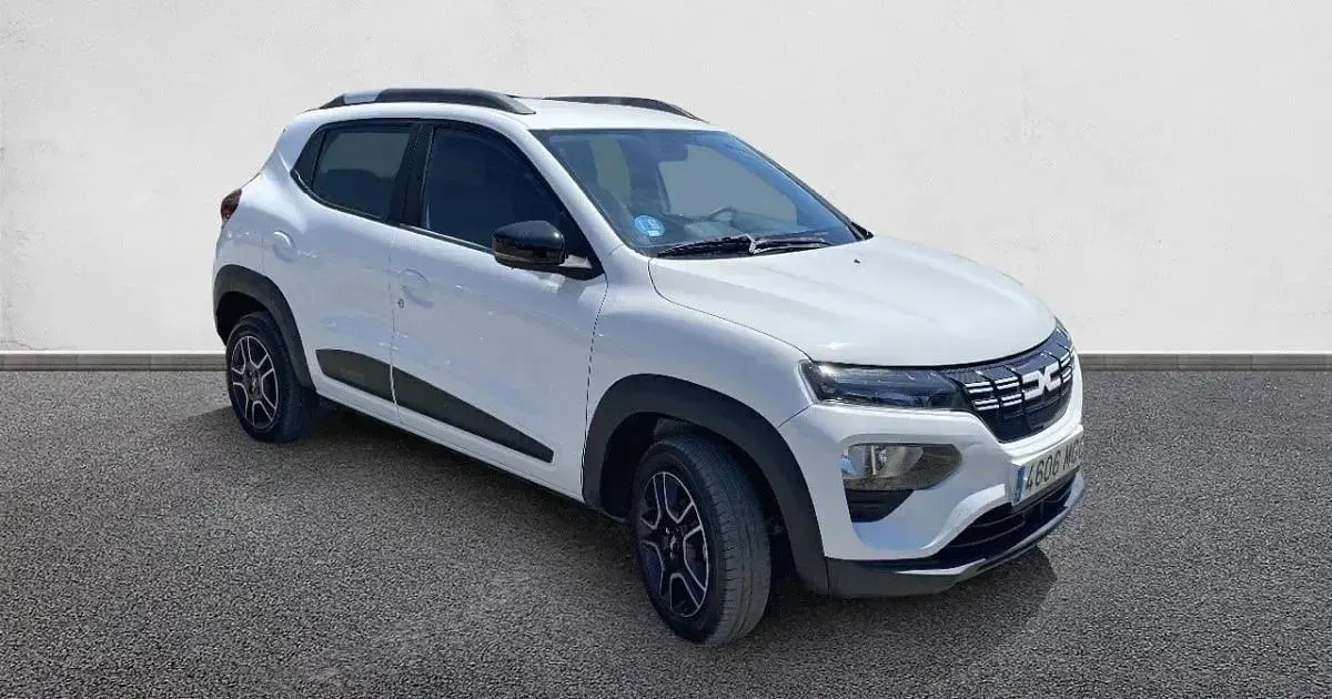 Usado Dacia Spring Essentiel 33 kW (45 CV) 2023 Utilitario