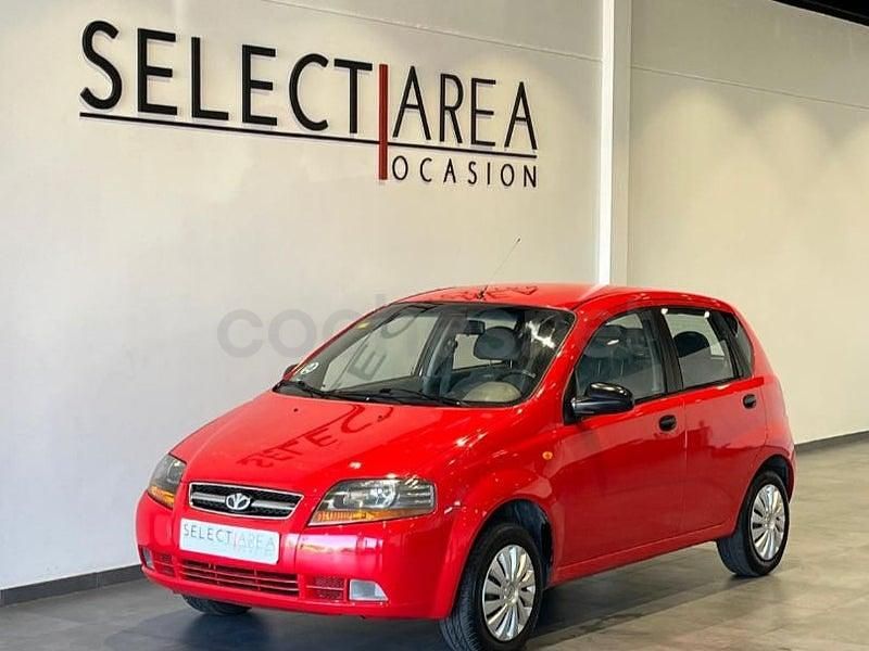 Usado Chevrolet Kalos SE 72 CV (52 kW) 2004 Rojo Berlina