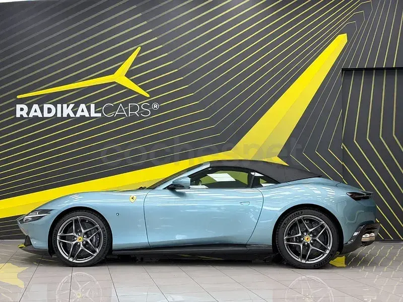 Nuevo Ferrari Roma 620 CV (456 kW) 2025 Azul Descapotable