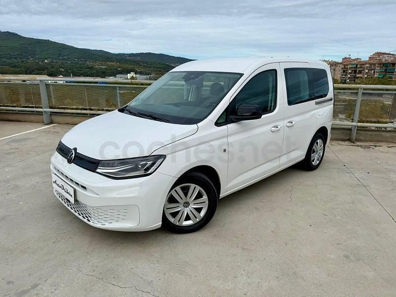 Usado VW Caddy 122 CV (89 kW) 2021 Blanco Monovolumen
