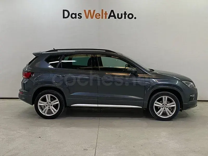 Usado Seat Ateca FR 150 CV (110 kW) 2018 Gris / plata SUV