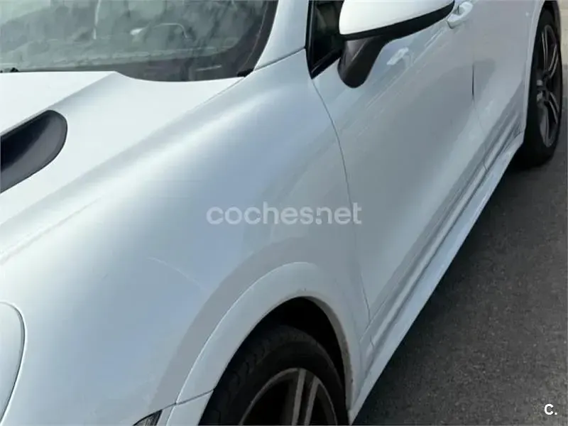 Usado Porsche Cayenne 240 CV (176 kW) 2012 Blanco SUV