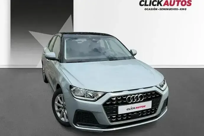 Usado Audi A1 Advanced 116 CV (85 kW) 2025 Gris SUV