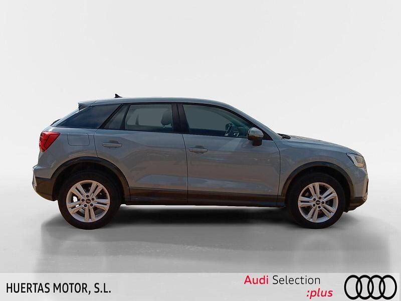 Usado Audi Q2 Advanced Plus 116 CV (85 kW) 2023 Gris SUV
