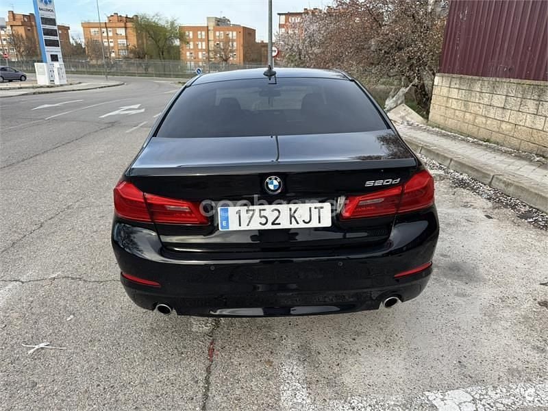 Usado BMW 520 Comfort Edition 190 CV (139 kW) 2018 Negro Berlina