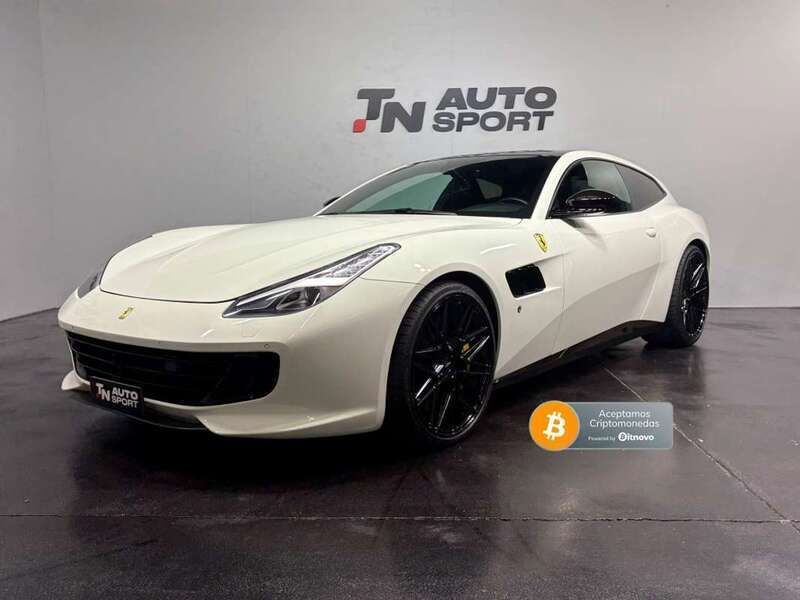 Blanco Usado 2020 Ferrari GTC4Lusso Coupe | 275.000 € - Imagen 1/4
