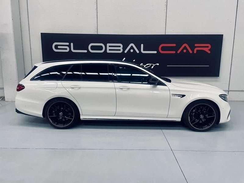 Usado Mercedes E63 AMG AMG 571 CV (419 kW) 2018 Blanco Familiar