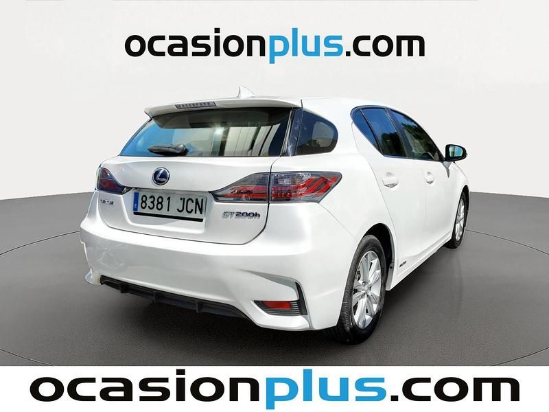 Usado Lexus CT200h Executive Line 136 CV (100 kW) 2015 Blanco Utilitario