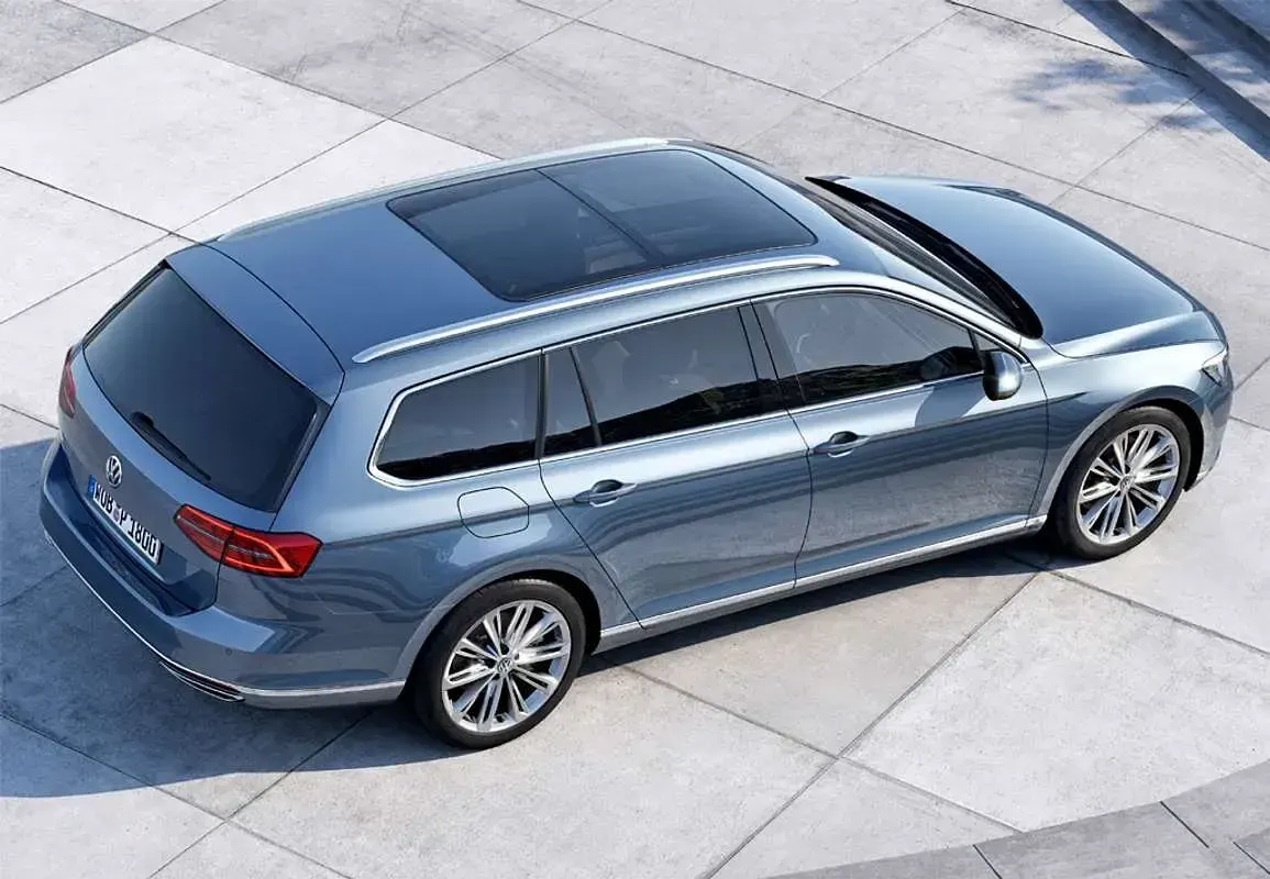 Usado VW Passat Advance 150 CV (110 kW) 2017 Negro Familiar