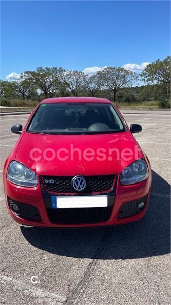 Rojo Usado 2004 VW Golf IV Sportline Berlina | 4300 € (Un poco caro) - Imagen 1/4