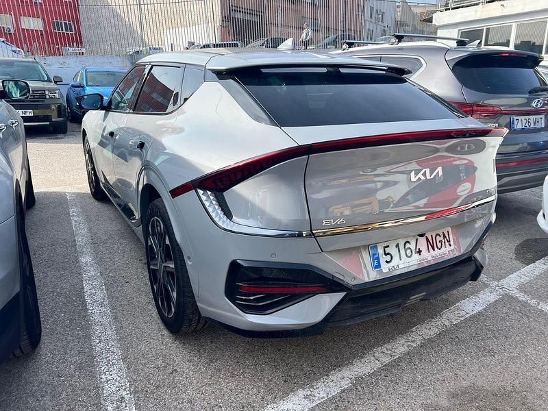 Usado Kia EV6 GT-Line 168 kW (229 CV) 2025 Gris SUV