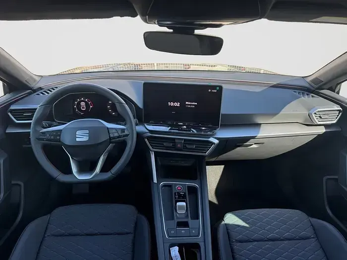 Nuevo Seat Leon FR 150 CV (110 kW) 2026 Gris