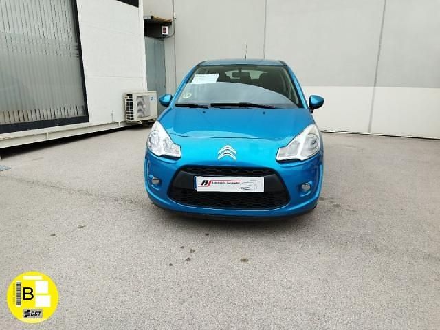 Usado Citroën C3 Attraction 68 CV (50 kW) 2010 Azul Utilitario
