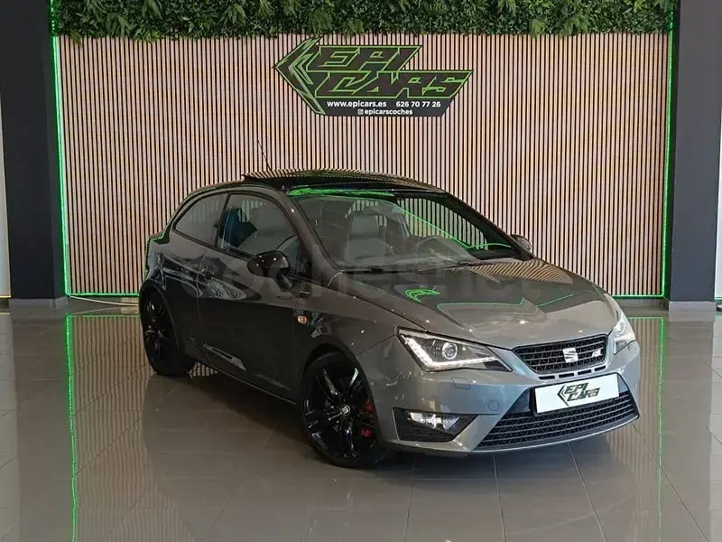 Usado Seat Ibiza SC CUPRA 192 CV (141 kW) 2016 Gris / plata Utilitario