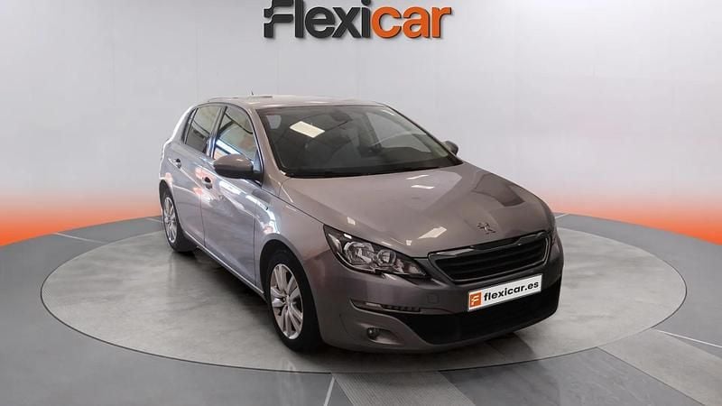 Usado Peugeot 308 Access 100 HP (73 kW) 2017 Citadino