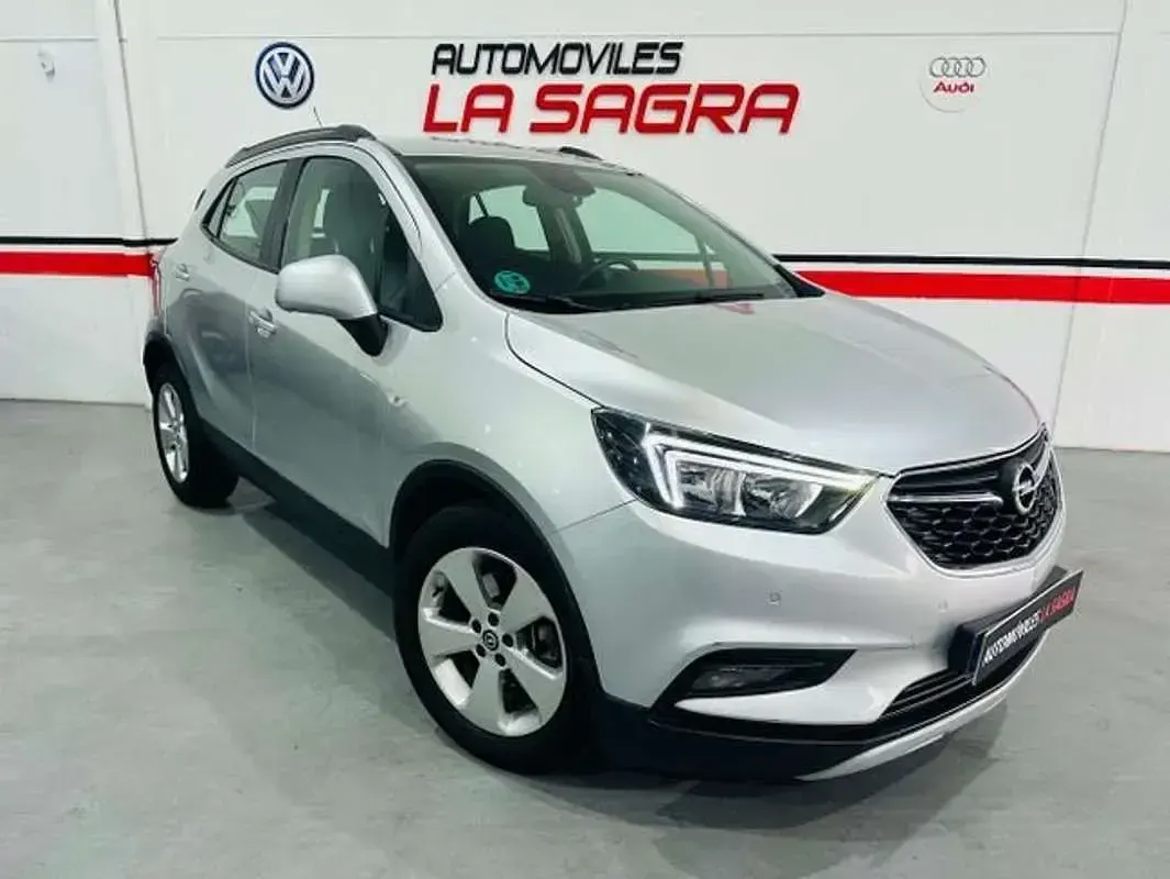 Käytetty Opel Mokka X Selective 140 HP (102 kW) 2017 Hopea Katumaasturi