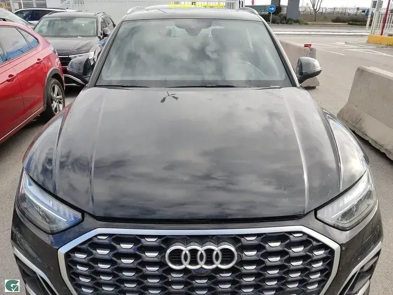 Usado Audi Q5 Sportback S-Line 163 CV (119 kW) 2024 Negro SUV