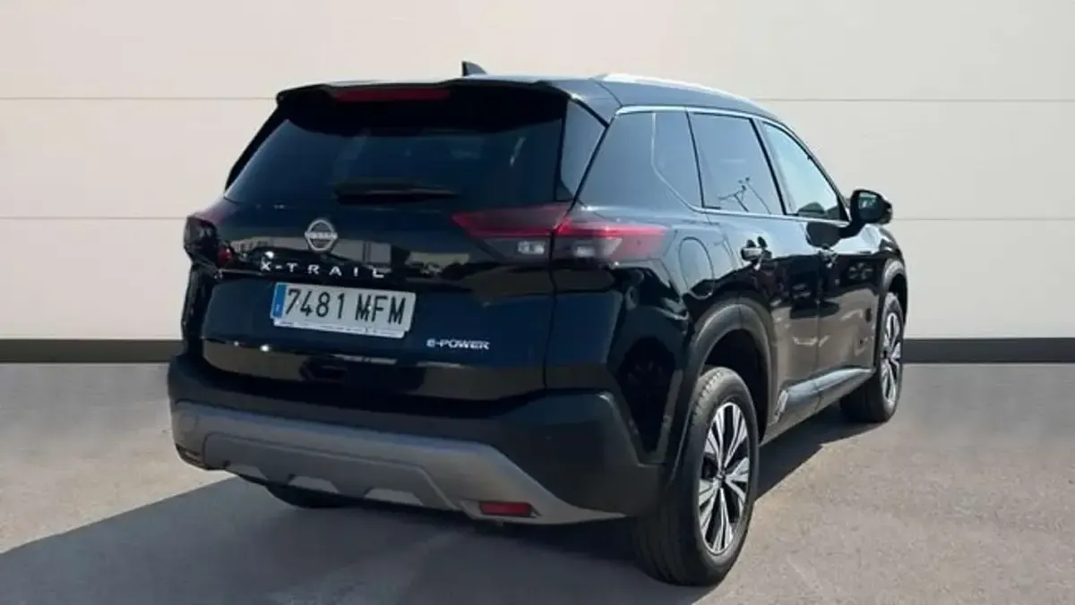 Usado Nissan X-Trail N-Connecta 204 CV (150 kW) 2023 Negro SUV