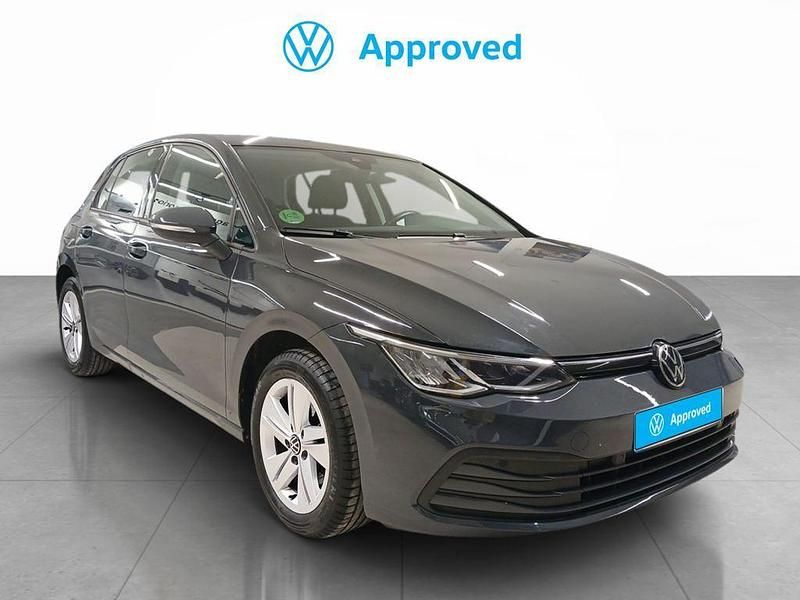 Usado VW Golf VIII 116 CV (85 kW) 2022 Gris Utilitario