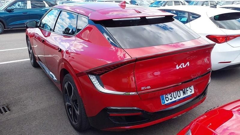 Usado Kia EV6 GT-Line 239 kW (325 CV) 2023 Rojo SUV