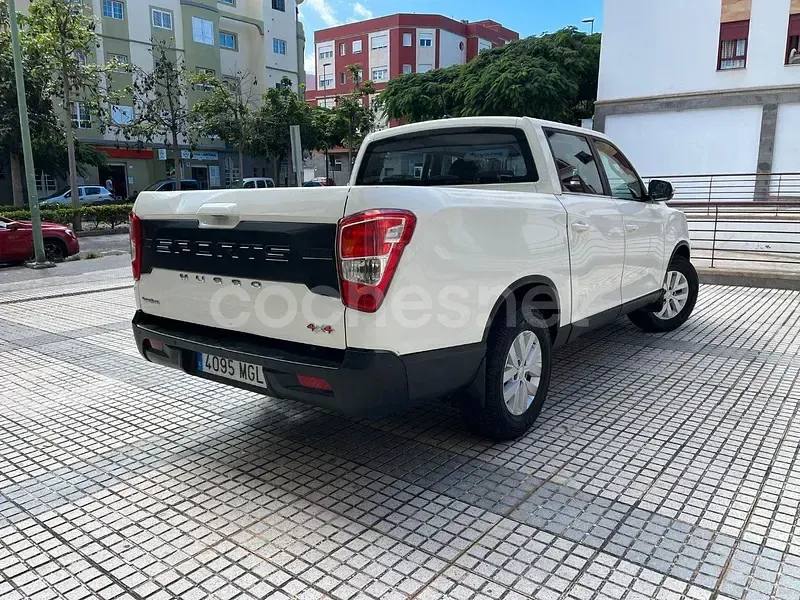 Usado SsangYong Musso 202 CV (148 kW) 2023 Blanco Pickup/Camioneta