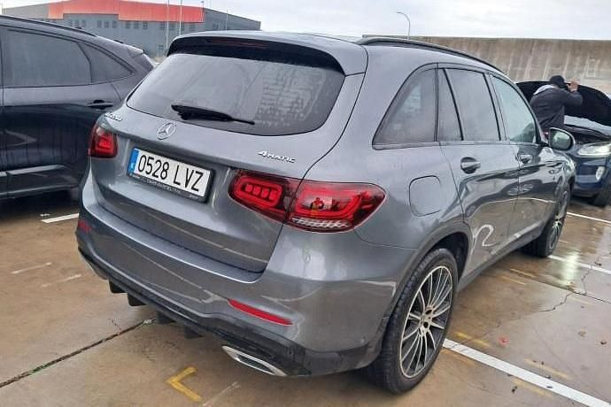 Usado Mercedes GLC220 194 CV (142 kW) 2022