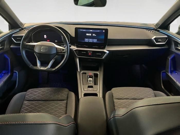 Usado Seat Leon FR 110 CV (80 kW) 2023 Gris