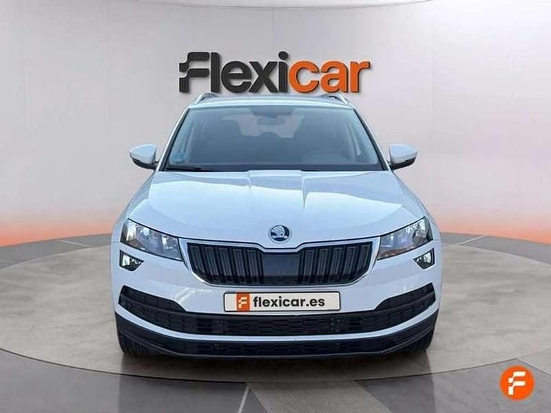 Usado Skoda Karoq Ambition 150 CV (110 kW) 2021 Blanco SUV