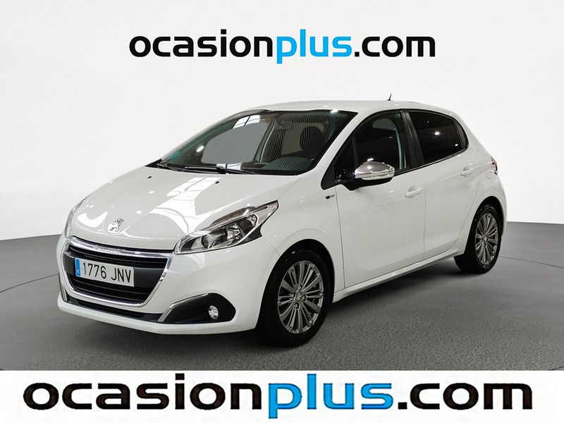 Blanco Usado 2016 Peugeot 208 Style Utilitario | 9990 € (Un poco caro) - Imagen 1/4