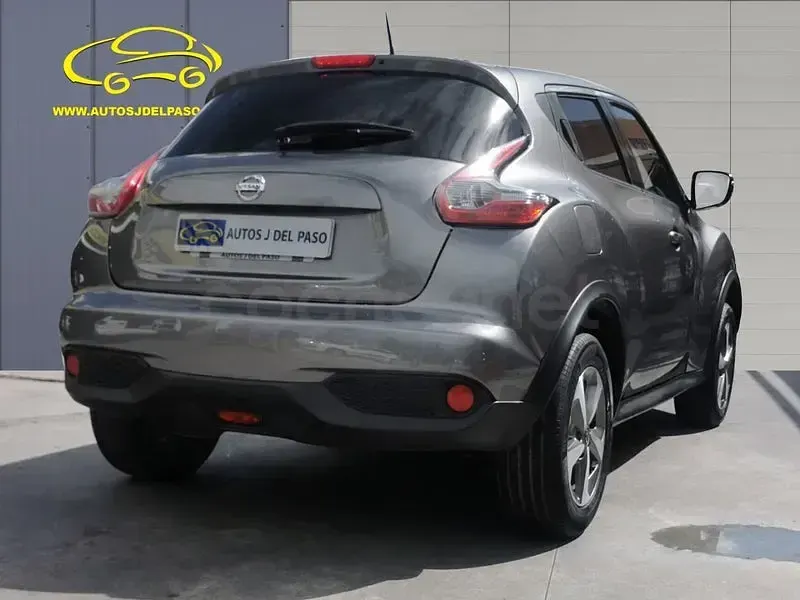 Usado Nissan Juke Acenta 117 CV (86 kW) 2019 Gris / plata SUV