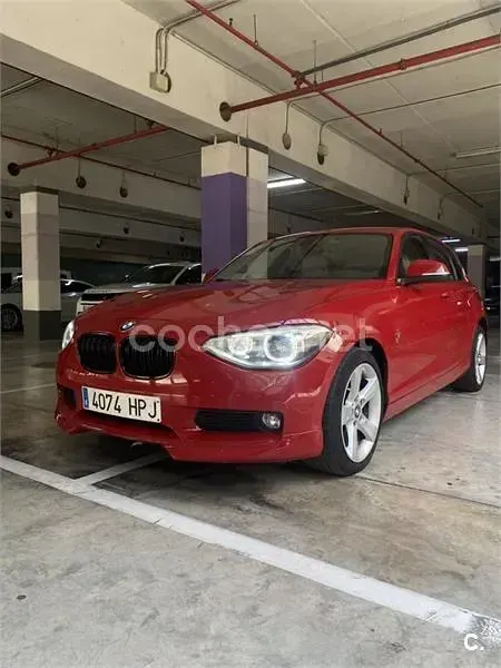 Usado BMW 116 Comfort Edition 116 CV (85 kW) 2013 Rojo Utilitario