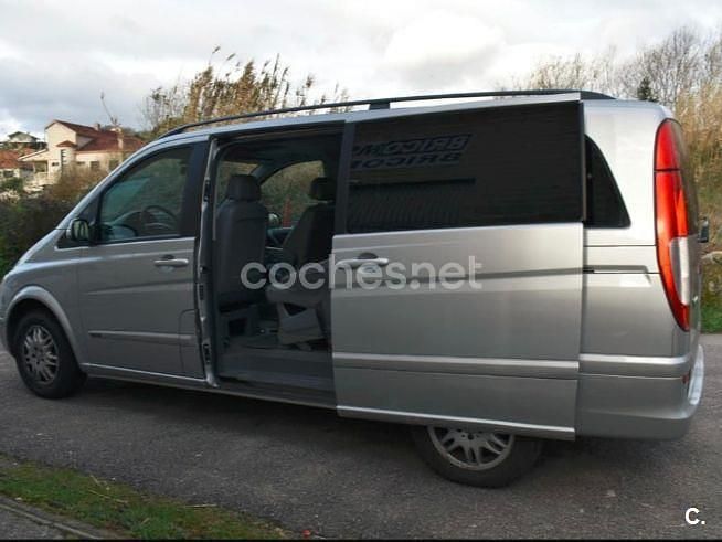 Usado Mercedes Viano 116 CV (85 kW) 2007 Gris / plata Monovolumen